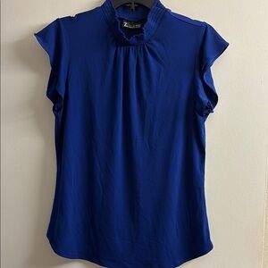 Blue Fitted Blouse with Crew Neckline and Short Sleeves